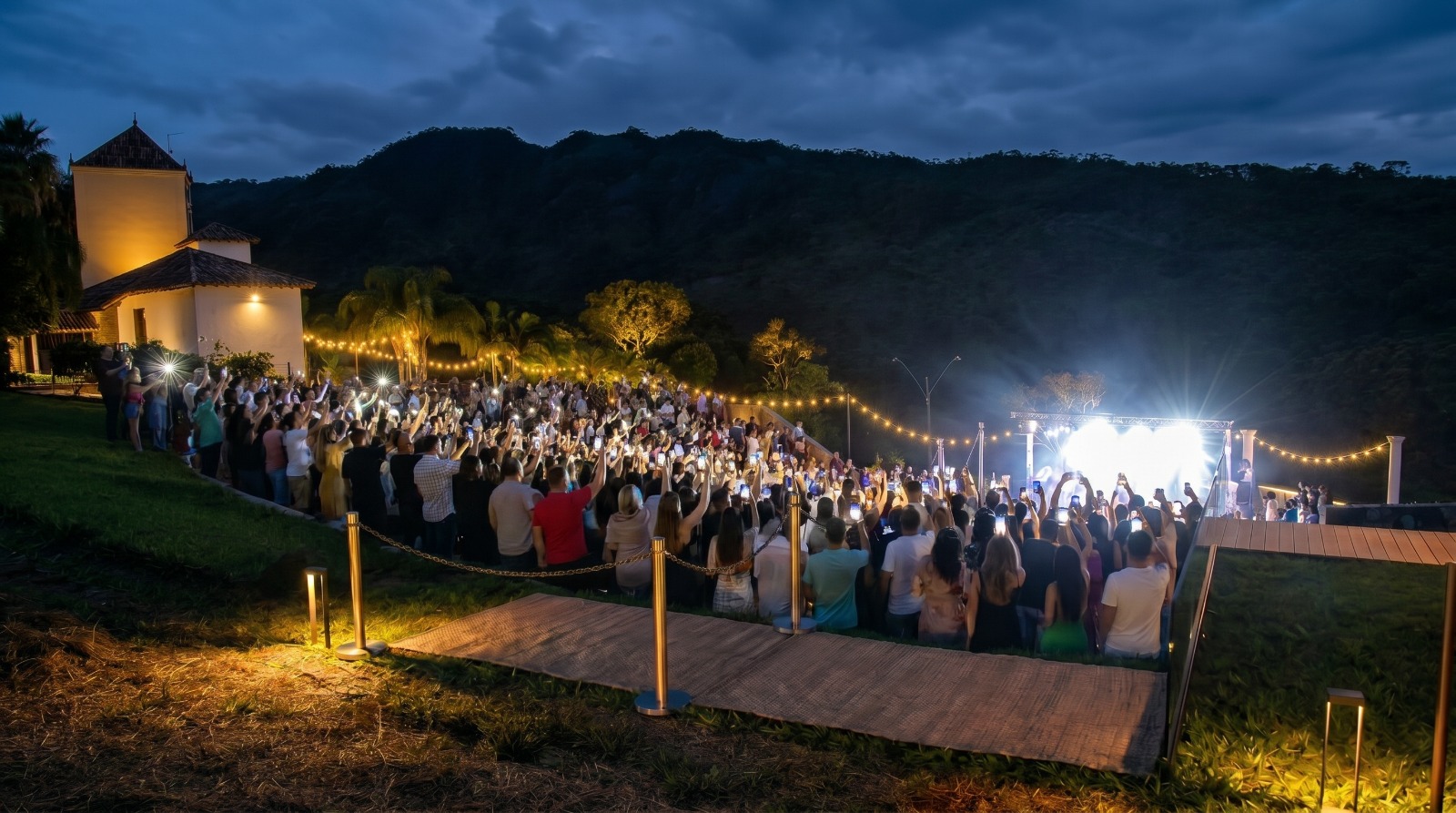 Festival Bangalô Brasil com multidão